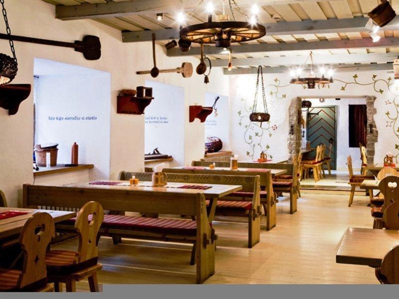 St. Petersbourg Hotel - Small Luxury Hotels Of The World 塔林 外观 照片